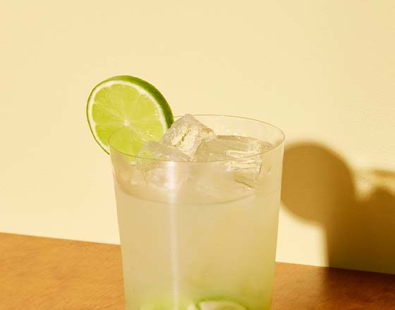 Fig & Caipirinha cocktail recipe