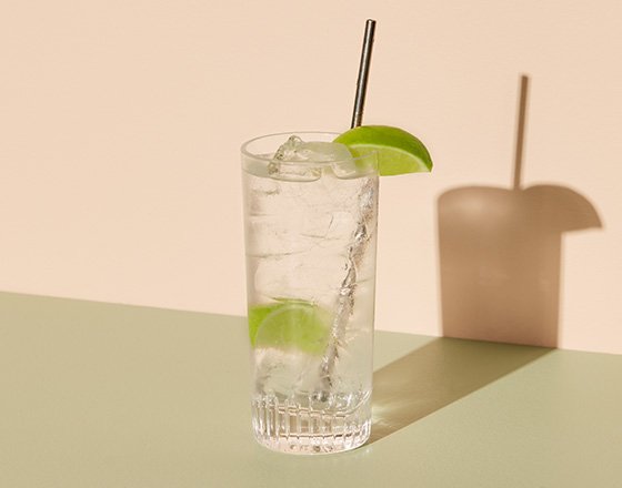 Fig & Gin and tonic cocktail