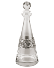  Royal Selangor William<br>Morris Decanter  3513.51 <p>When filled, wine shows through the selectively pierced grape and vine motif encircling the decanter.</p>