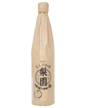 Oimatsu Rien Nashi Liqueur<br>500ml  500ML This nashi pear liqueur is made from 100% Hita pears produced in Hita, Oita Prefecture.<br>It is the best nashi pear liqueur in terms of taste and flavour, made using the best pears (Niitaka and Toyosui) grown in the Hita Basin's unique climate with its large temperature differences between summer and winter and between day and night. You will feel the elegant fragrance spreading through your mouth. Enjoy it well-chilled, on the rocks or with soda.<br>Rien original cocktail: Rien Nashi Liqueur 5