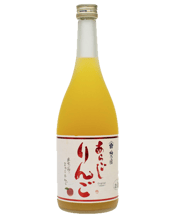  Umenoyado Brewery Co<br>Umenoyado Aragoshi... 720ML AUmenoyado Sake-based fruit juice-like liqueur packed with copious amounts of Japanese Apple (Ring) juice and pulp. Both grated and diced apples are generously used to bring out the natural sweetness and juiciness of Japanese apples. It incorporates approximately 5 delicious fruits that can be enjoyed, enhancing apples' natural sweetness and freshness. The recommended way to enjoy this liqueur is on the rocks. Doing so allows you to taste more mellow as the rice and apple blend together. The dic