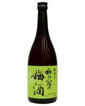  Umenoyado Brewery Co Green<br>Tea Umeshu 720ml  720ML This unique umeshu is meticulously crafted by blending carefully selected<br>Japanese green tea leaves from Japan and Nishiyoshino plums (Ume) from Nara prefecture, soaked with Umenoyado Sake. The result is a Sake-based green tea umeshu that offers the fresh aroma of carefully selected Japanese tea leaves, a subtle astringency, and a gentle sweetness from the umeshu.<br>Indulge in the gratifying experience of this umeshu with its crisp and refreshing taste. It can be enjoyed as an accompaniment