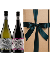  Flavabom Bright And Bold<br>Riverland... 750ML Just like the name suggests, our Flavabom Chardonnay and Shiraz Gift Pack bursts with personality—bright, expressive Chardonnay flavours paired with the bold intensity of Shiraz.<br>It’s a celebration of contrast and harmony, perfect for those who appreciate vibrant whites and robust reds in one unforgettable duo.