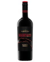  De Bortoli Woodfired<br>Heathcote Grenache... 750ML Intense medium colour red with purple edge. Ripe blueberry and dark cherry characters, cedarwood and violets, soft, mouth coating, balanced tannin, authentically Heathcote.