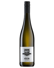  Nett Reverse Riesling Non<br>Vintage  750ML From one of the most modern wineries in the Palatinate wine growing region in the south west of Germany comes Nett Reverse De-alcoholised Riesling from the 5th generation award winning Weingut Bergdolt-Reif & Nett. Reverse refers to the delicate removal of alcohol or the "reversing" the alcohol.