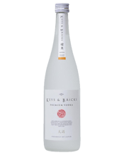  Premium Shot Mango Japanese<br>Vodka 720ml  720ML Japanese Vodka acl 35%<br>Grained Based Vodka With Mango Flavor<br>Grained based Vodka with a sweet hint of mango flavor.<br>We recommend our product to be enjoyed asshots or cocktails. A refined sake bottle coupled with a fruitful flavor yet sharp and clean aftertaste.