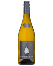  The Pebble Loire Sauvignon<br>Blanc  750ML Patient COTTAT was a famous ‘Master Goldsmith’ in the mid 19th century in France. Born in Paris, he loved the Berry region, in the Center of France. His legacy is perpetuated through a selected ‘grand caillou’ (big pebble) sauvignon blanc grown in the French ‘Valley of the Kings’. <br> Made from 100% Loire Valley Sauvignon Blanc, it displays a light and bright lemon yellow colour. Soft, subtle mineral notes are wrapped up in aromatics of melon and citrus. Tropical fruit, citrus and spice aromas