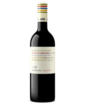  Squealing Pig Spanish<br>Tempranillo  750mL This Squealing Pig Tempranillo is fantastically drinkable, with verve and minerality. With bright cherry and forest fruits lifting out of the glass, this wine is medium -bodied and bursting with red fruit flavours.