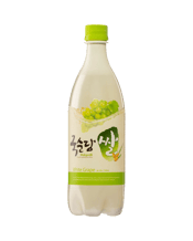 Kooksoondang Grape Makgeolli<br>750ml 750ML A deliciously slightly sweet makgeolli rice wine with the taste of fresh white grape added for balance and texture. Kooksoondang’s low-pasteurisation retains nutrients such as amino acids and dietary fibre. It is a clean, smooth and refreshing drink. Best served chilled. Shake first before pouring.