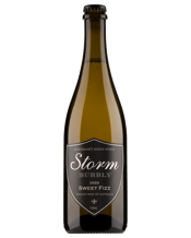  Stockman's Ridge Orange<br>Bubbly Sweet Fiz... 750ML Made with 100% Single Vineyard Chardonnay, this wine is a little bit sweet and little bit bubbly, perfect for every occasion! Lovely notes of lemon zest and orange blossom with a palate that's fresh and crisp with lime, pinapple and hints of green apple flavours.