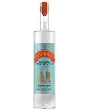  Anakato Tsipouro 700ml  700ML Blended dry without Anise.<br />Selected grape spirits from small grape harvests are carefully chosed and harmoniously combined in this excellent tsipouro.