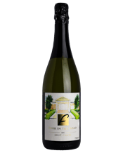  Fork In The Road Brut Cuvee  750ML Produced from classic sparkling varieties, this fresh, lively style is clear pale lemon in colour with some lime hints. Lifted green fruit and citrus characters supported by excellent acid balance. The flavours extend throughout the palate. Increasing the food matching potential of this style. A hit with appetisers or seafood.