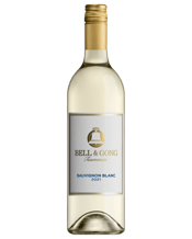  Bell & Gong Tasmanian<br>Sauvignon Blanc  750ML Pale golden colour. Fresh, clean, faintly herbal aromas with a hint of sweetness. Palate is lightly peppery, delicate &amp; fresh with crisp apple, lychee &amp; lime peel and a lingering mango finish. Well balanced acidity &amp; very good. Subtle &amp; harmonious. Limited third release.