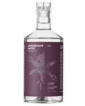  Underground Spirits Gin  700ML Our uniquely cryofiltered wheat grain spirit is the starting point of this modern spin on a classic, creating our multi- award-winning gin. We work to exact precision to deliver a fine balance of juniper, coriander seeds and angelica root. Next we add our noble native botanicals including lemon myrtle, river mint, Tasmanian pepperberry and locally sourced sustainable basil, bringing the vibrant flavour of Australia to the spirit. Poppyseed, cinnamon and black pepper complete the structure. Throu