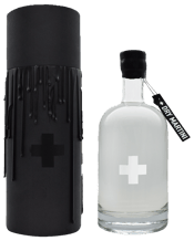  Dr Onyx Tonic Wax Platinum<br>Dry Martini Gift... 500ML Wax Platinum Dry Martini Gift Set<br>Unveiling the 'Wax Platinum Gift Set', a realm of grace and liquid artistry. At its heart is our meticulously hand-crafted Dry Martini, a sublime equilibrium of our premium gin's botanical nuances, delicately paired with the understated vermouth, to curate a sipping experience that's both crisp and resonant. Each bottle, bearing the elixir, is thoughtfully hand-dipped in wax, signifying a union of tradition and luxury.<br>This signature piece is cradled withi