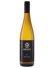  Ortus Wines Clare Valley<br>Riesling 2020   A golden hue with a lime and nutty aroma. A soft mouth filling presence with lingering caramel creaminess.