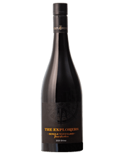  The Explorers Single<br>Vineyard Great... 750ML A beautifully soft and supple shiraz displaying all the virtues of this variety. Aromas of plum laced with dark chocolate and roasted coffee bean. The palate comes together beautifully with the integration of fine-grained oak and silky fine tannins. A little blue fruit character edges in on the nose before moving into the palate.