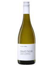  David Hook Hunter Valley<br>Pecorino 2025  750ML Pecorino is a native from the Marche region of Italy where it produces wines that are fresh, delicate with zesty aromas, crisp with a minerality on the palate. This wine displays all those characters spicy, herbal with crunchy texture and wet slate flavours.<br> Tasting notes: The wine is bright yellow -green in colour with lifted aromas of apricots and peach blossom and hints of spice. The palate is rich with fresh fruit and finishes with soft citric acid.<br> Cellaring: This wine is ready to d