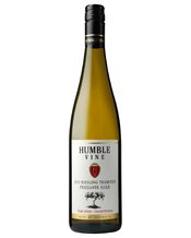  Humble Vine Riesling<br>Traminer 2015  750mL The grapes for this Riesling Traminer were picked at full ripeness to create a delightful sweet white wine that will impress most palates. The slight spritz brings out the freshness and the abundance of natural fruit flavours with a pleasant lasting finish