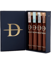  Daneson Every Blend - Luxury<br>Toothpick 4 Bottle Box   All of our core recipes in one luxury magnetic box.<br>Cinna Mint No.7- is a warm and spicy classic that is slightly sweetened with a touch of peppermint, not sugar. In addition to cinnamon and peppermint, expect notes of clove and honeysuckle.<br>Mint No.9- is made of a menagerie of mint varieties and pleasing ingredients like wintergreen, peppermint, sweet fennel, juniper, and several other natural oils.<br>Single Malt No.16- Fourteen-year-old Islay scotch whisky imbued with notes of oak tanni