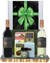  Hamper World De Bortoli Db<br>Merlot & Sauvignon... 750ML This Gourmet Hamper contains 1 bottles of alcohol and 6 food products and is packaged in a Medium White Gift Box which is Finished with a Seasonal Event Sleeve.<br />De Bortoli Big Rivers Shiraz 750ml<br />Chocolatier Chocolate Delights 40g<br />Davies Chocolate Mints 100g<br />House of Biskota Daisy Kisses Raspberry Jam Biscuits 200g<br />Morish Treats Australian Roasted Peanuts 60g<br />Morish Treats Sweet Chili and Lime Mix 40g<br />Brunswick Green Christmas Pudding 80g.