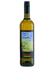  Mazas Los Enoloz Verdejo<br>2018  750mL A straw-colored and greenish yellow wine. Clean and bright with a beautiful tear. The nose is harmonious and balanced. Thanks to the fermentation, the aromas of citrus and stone fruit were intensified. Melon notes appear in addition to aromas and hints of vanilla and pastry. In the end, classic fennel notes of excellent Verdejo are found. In the mouth, the first impression is wide and intense. The texture is creamy and silky and the finish is soft, fresh and persistent. The citrus and herbal not