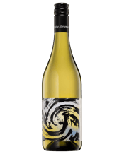  The Flying Horseman Moongate<br>Chardonnay 2021  750ML Made from Vineyard to bottle. Low yields cool climate grapes from Nangkita Single Vineyard. Deep sandy soil and limestone beneath, rich in elements for natural aromas and stone fruit flavours with pleasing fresh finish. Buttery and complex.
