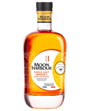  Moon Harbuor Louviere Whisky<br>700ml  700ML Moon Harbour distillery in Bordeaux produces this French single malt whisky using locally sourced barley and ages it in sauternes barrels, followed by a finish in Château La Louvière barrels. The aroma includes fresh cherries, grapes, aniseed, and floral honey, while the taste features Black Forest gâteau, cocoa nibs, brown sugar, and woody spices, culminating in a warm cinnamon and raisin finish. The whisky is bright gold-yellow, offering a sweet flavor and aroma with hints of honey, candy, and