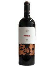  Li's Winery Family Reserve<br>Syrah 2022  750ML Deep ruby-red in color, this wine exudes aromas of blueberry, black olive, and black plum, delivering a rich and intense flavor profile. The finish carries a subtle hint of peppery spice. The palate is opulent and smooth, with vibrant complexity, soft yet structured tannins, and a well-balanced, full-bodied texture.