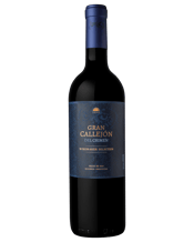 Callejon Del Crimen<br>Winemaker... 750ML Vineyard: Alluvial soils with boulder, rich in calcium carbonate.<br>Variety of soils: 20% IG. Paraje Altamira 1100 masl. - 20% Vista Flores 1000 masl. 60% Gualtallary 1350 masl.<br>Varietals: 85% Malbec - 10% Petit Verdot - 5% Merlot.<br>Uco Valley, Mendoza.<br>Deep red color with violet dyes and a surprising shine. On the nose, notes of ripe black plums and subtle mineral and spicy notes are perceived.<br>In the mouth it is elegant and expressive. It presents silk