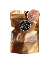  Mixso Deluxe Orange Cocktail<br>Garnish   Luxury at your fingertips with Mixso's unique dehydrated fruits! Our, first of its kind, colourful and shimmery garnishes are designed to elevate any drink, making every sip a memorable experience. Perfect for parties, events, or simply enjoying a night in, these garnishes will impress your guests and make all your cocktails glamorous. Because every moment counts!<br>Where to use:<br>Drinks: Garnish cocktails and mocktails<br>Cakes: Garnish cakes, cupcakes and other pastries<br>Decoration: Add t
