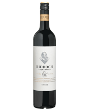  Riddoch Coonawarra Ek Shiraz<br> 750ML Colour : Deep ruby red in colour with purple hues. <br>Nose : Rich and complex with dark blackberry fruit and wild plum and&nbsp;chocolate aromas; sweet cedary oak and black pepper spice produce a&nbsp;beautifully balanced and complex bouquet. <br>Palate : The soft, supple palate has generous plum, chocolate, dark berry and cherry flavours. This is a medium to full bodied wine with a fine,&nbsp;supple texture, finely layered structure and subtle sweet oak flavours&nbsp;that fill out the finish.