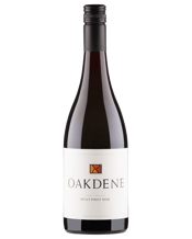  Oakdene Petas Pinot Noir  750mL Oakdene Petas Pinot Noir is garnet in colour, with an intense bouquet of cherry, spice, mocha and smoked meats, leading to sweet cherry, briar and hints of clove. The mid palate offers earthy cherry, plum notes, and some spice and whole bunch characters, firm tannins and a long finish. 15% whole bunches, wild yeast and matured in French oak puncheons (30% new) for 11 months bottled without fining and light filtration. Enjoy now or cellar for 5 to 9 years.
