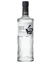 Suntory Haku Vodka 700ml 700ML The name Haku means “white” in Japanese and refers to the Japanese white rice that is the origin of the liquid.<br><br />Moreover, it can also be read as “brilliant” – a tribute to the craft of mastering a clear, clean, and luminous vodka.<br><br />Haku is different from other vodkas which are made from potato, corn, or wheat and uses a uniquely Japanese<br><br />method of bamboo charcoal filtration. Suntory has been making vodka since 1956, and Haku represents Suntory’s philosophy of craftsmans