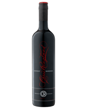  Chris Ringland Cr Shiraz<br>2015  750mL A modern legend of the Barossa, Chris Ringland is known for his mastery of Shiraz. The CR Shiraz is an accessible and delectable entry to the Ringland portfolio. Made from mature Barossa vines, CR expresses the milk chocolate and sweet blackberry themes that prevail in Ringland’s Shiraz. Deep, dark and concentrated, and velvet-textured.