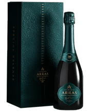  House Of Arras E.j. Carr<br>Late Disgorged... 750ML The E.J. Carr Late Disgorged is a special, 30th anniversary release housed in a limited 1566 bottle edition. This spectacular wine is a true showcase of the prestige of the House of Arras style with its hallmark craftsmanship of extended lees aging - this wine for almost two decades. The Bouquet and Aromas of classical lemon curd and marzipan intertwine with hints of fresh brioche, field mushroom, truffle and caramelised walnuts. The Palate, an elegant and refined palate with notes of lemon curd