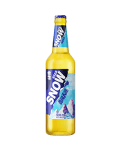 Snow Beer Lager 500ml 500ML Snow Beer is the world's best-selling beer and one of China's most iconic lager brands. Pale straw in colour and exceptionally refreshing, this easy-drinking lager is brewed for smoothness and sessionability. With subtle sweet malt character, delicate grain notes, and a clean mouthfeel, Snow Beer delivers a crisp and approachable drinking experience that has made it a favourite among beer lovers around the globe. Fresh aromas of soft malt and gentle floral hops lead into a light-bodied palate wi
