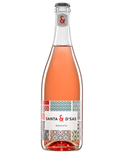  Santa & D'sas Moscato  750mL A true Moscato d’Asti style that is fresh, aromatic and delicate with a fruitiness that is balanced by acidity and spritz.&nbsp; Fresh and vibrant, this wine shows lifted aromas of rose petal, raspberries and white peach. Intense flavours of musk, strawberries, fresh citrus and boiled sweets lead to a textured palate.