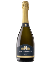  Hawkesbridge Methode<br>Traditionnelle... 750mL A boutique wine brand from New Zealand’s iconic Marlborough region, Hawkesbridge brings to life sophisticated sparkling wines, created to honour the region’s legacy for quality and flavour. Chardonnay-dominant and traditionally-made, this vintage Méthode has seen three years on lees prior to disgorging. Complexity, texture and persistence define this elegant wine. A spark on entry leads to a lovely weighty palate, checked by refined acid tension that delivers elegance and an incredibly long, per