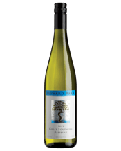 Howard Park Great Southern<br>Riesling 2013 750ML A riesling that retains a youthful glow and carries its age well. Mineral, lightly toasty, spring blossom, lantana, lime pith and more. The palate goes on and on and with it a rising intensity in developed riesling characters with acidity keeping things tight.