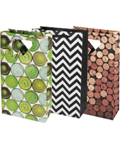  Gift Bag Celebrate - Twin<br>Bottle   A beautiful gift bag that will dress up two bottles to presentation standards. Available in three styles. *Specific styles cannot be selected online. Please visit your nearest store to select a specific style.