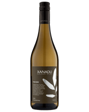  Xanadu Margaret River Fusion<br>Chardonnay  750ML <strong>Our packaging is getting a fresh new look! While we transition to the new design, you may receive either the current or updated packaging.</strong><br><br /><br /><br />Get set to be impressed with this elegant Margaret River Xanadu Fusion Chardonnay. Delicious aromas of pears, grapefruit and apples give way to stone fruit and citrus flavours in this medium bodied white. Enjoy this chardonnay chilled alongside light lunches.