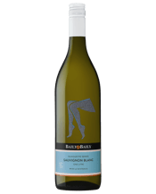  Baily & Baily Silhouette<br>Sauvignon Blanc 1l  1L The Silhouette range of wines produced by Baily and Baily reflect the fun loving nature of our approach to wine we've used the rhyming of Bingo Calls to name our wines. Enjoy No 11 Leg's Eleven. Showing intense flavours of passionfruit, balanced with lemon fruits to be enjoyed with salads, fruit or simply on its own.<br><br /><br />Produced by or on behalf of Pinnacle Drinks, part of Endeavour Group Limited.