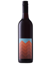 Range Life King Valley<br>Sangiovese 750mL The perfect red wine for all cuisines. Think aromas of cherry and strawberry, followed by savoury bramble fruit on the palate and delicate dusty tannins to finish. This is a smooth balanced wine for any occasion.