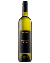  Bird In Hand Sauvignon Blanc<br> 750ML This pure, hand picked Sauvignon Blanc by Adelaide Hills award winning winery, Bird In Hand displays sensational citrus, honey and tropical flavours, minerality, elegance and has a fresh and vibrant finish.