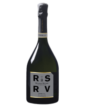 Mumm Rsrv Champagne Cuvée<br>4.5 750ML Cuvée 4·5 is a unique blend from Maison Mumm that brings together Chardonnay (40%) & Pinot Noir (60%), all coming from Grand Cru vineyards. Mineral & lively, Verzenay’s Pinot Noir brings to the wine generous & fruity aromas, while Pinot Noir from South-facing vineyards Aÿ & Bouzy add strength & vinosity to the blend. Chardonnay from Cramant offers delicate & tangy citrus notes, well-balanced by the incisive & sharp Chardonnay from Avize. Pressed & vinified separat