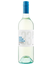  Cleanskin No 33 Moscato  750mL Our Cleanskins Moscato is a great example of the popular style. Fresh and grapey with flavours of lychee and exotic fruits - a delicious thirst quencher for any time of the year. Best served chilled.