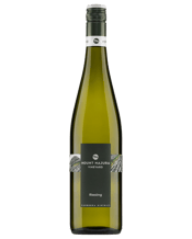 Mount Majura Riesling 750mL Mount Majura Riesling shows lime and lemon characters, a delicate and delicious dry Riesling.