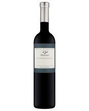  Chris Ringland Dry Grown<br>Shiraz 2003  750mL Chris Ringland's Barossa Ranges Shiraz is steeped in the Barossa’s post-colonial story and the high art and science of wine-making. Typically deep in colour with intense dark berry, pane-forte, espresso roasted chestnut aromas, it displays a plush and concentrated palate with blackberry, mocha, pane-forte spicy flavours and dense fine chocolaty tannins. Despite the opulence, flamboyance, richness and concentration, the wine has superb percussion and freshness. The +unusually thick skinned+ Shira