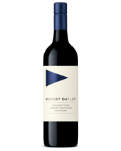  Robert Oatley Signature<br>Series Cabernet... 375ML The Robert Oatley Signature Series draws on a remarkable portfolio of vineyards nurtured by the winemaking talent of Larry Cherubino showcasing Australia’s most successful wine styles and regions. Bob Oatley’s mantra was that all wines should be a 'darned good drink', and the high quality Signature Series delivers immediate appeal, with satisfying flavours over an elegant frame. Each wine embodies the grape variety and region in which it was grown.